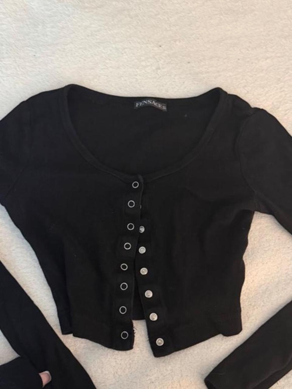 Finesse Black Cropped Long-Sleeve button up